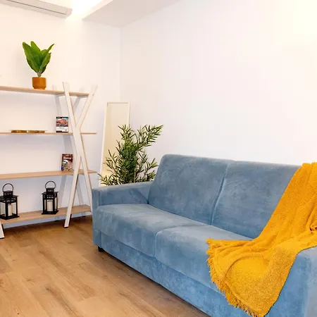 Penthouse Meda 169 -modern Near Tiburtina Apartamento *