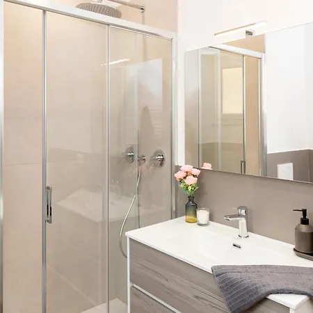 Penthouse Meda 169 -modern Near Tiburtina Apartamento *